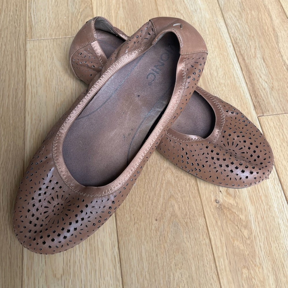 Vionic Robyn ballet flat in size 9W